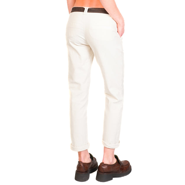 Zeroassoluto-LOIS chino trousers in stretch corduroy - butter