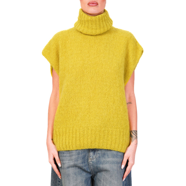 Dixie-Maglia mohair collo alto smanicata - olio