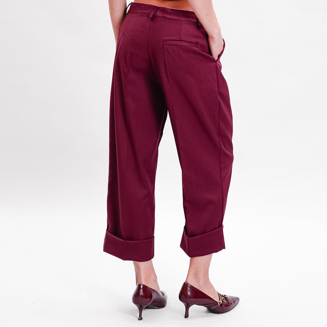 Dixie-Pantalone crop con pinces e risvolto - Bordeaux