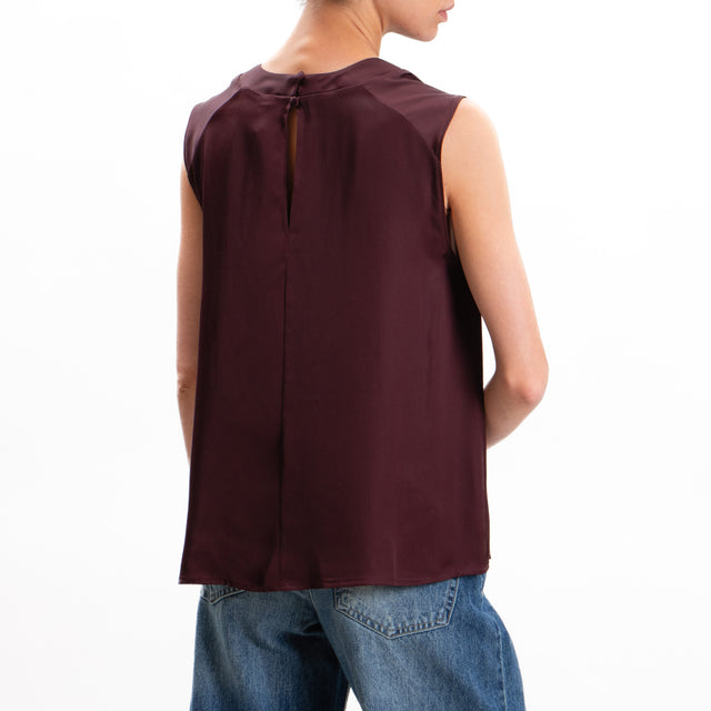 Imperial-Blusa satin smanicata - vino