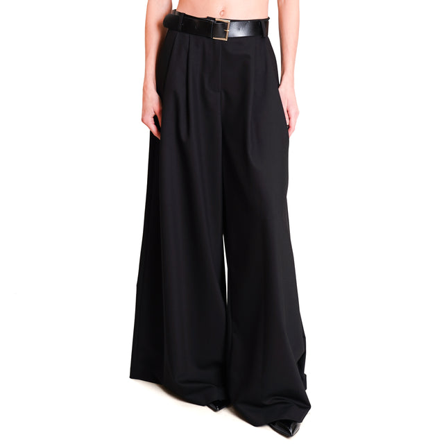 Imperial-Palazzo trousers with pleats - black