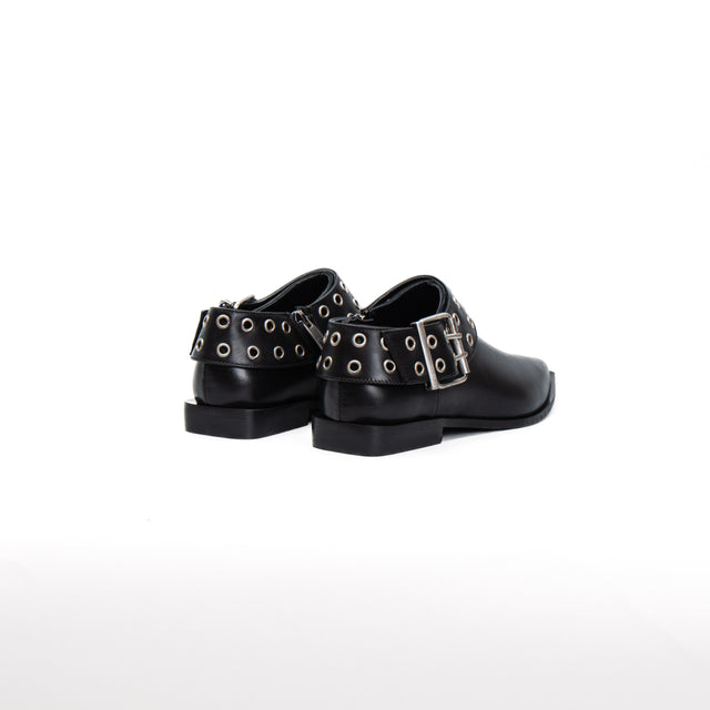 Divine follie-Scarpa a punta con fibbia in pelle - nero