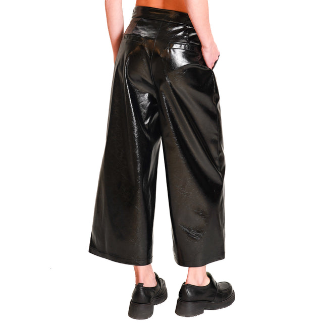 Motel-leatherette trousers - black