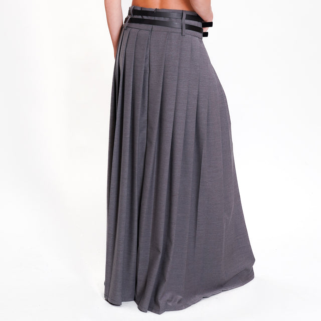 Motel-Double Belt Pleated Skirt - Grey