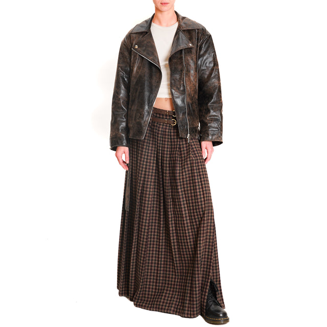 Motel-Pleated Checked Skirt with Side Slit - Dark Brown/Black/Mauve