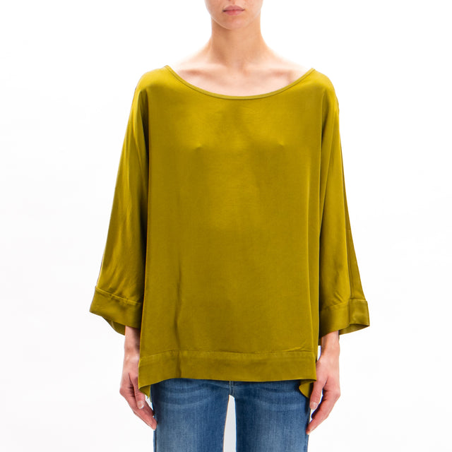 Motel-Blusa in satin manica 3/4 - olio