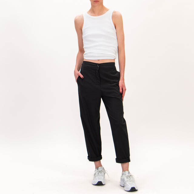 Zeroassoluto-Pantalone BATY elastico dietro - nero