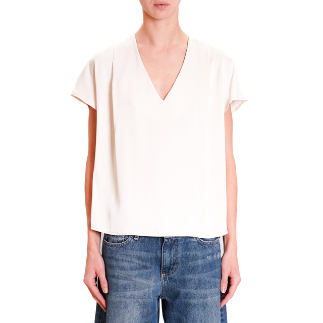 Souvenir-Satin V-Neck Blouse - Cream