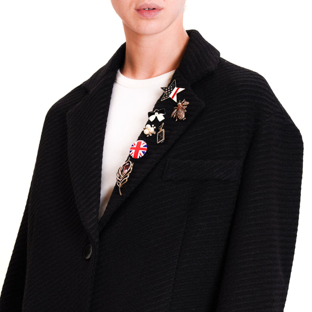 Tension in-Oversized Jacket with Pins - Black