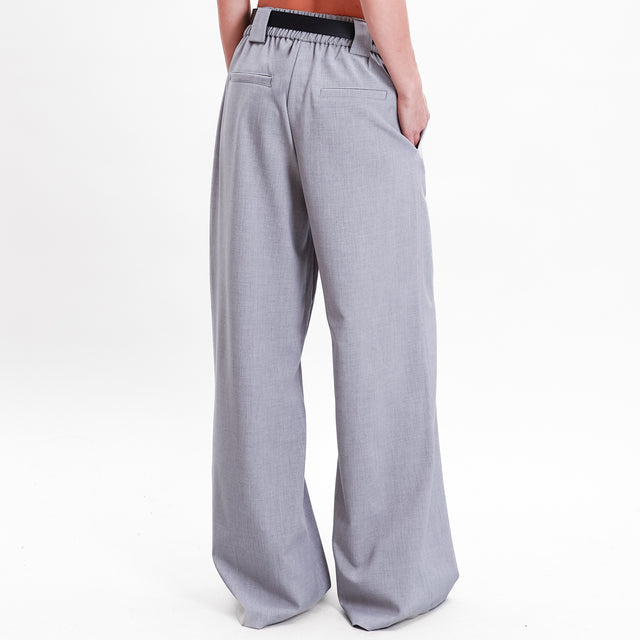 Tensione in-Pantalone palazzo con cintura - grigio chiaro