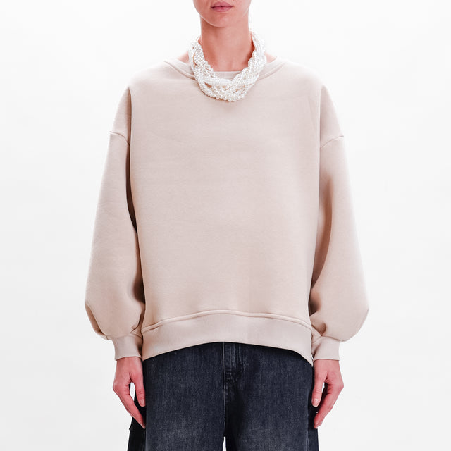 Tension in-Felpa over with pearl necklace - beige