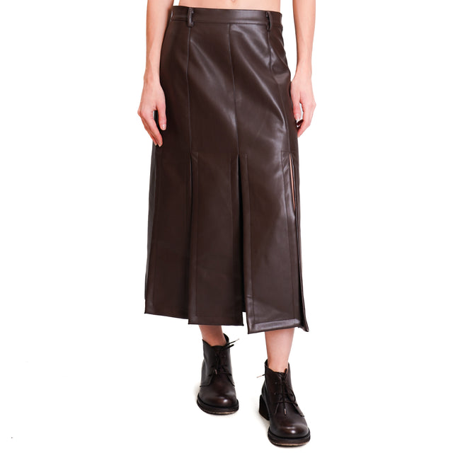 Tension in-Leatherette Skirt with Slits - dark brown