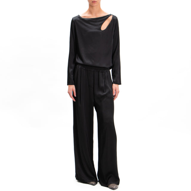 Tensione in-Blusa cut out in satin elasticizzato - nero