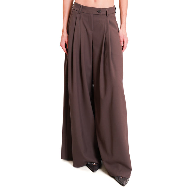 Tensione in-Pantalone palazzo con pinces - nocciola