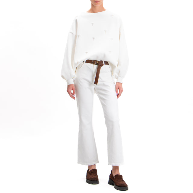 Tension in-Trumpet Pants with Belt - White