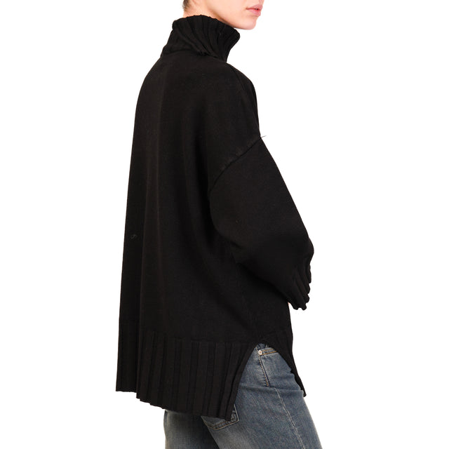 Vicolo-Maglia collo alto con spacchi misto angora - nero