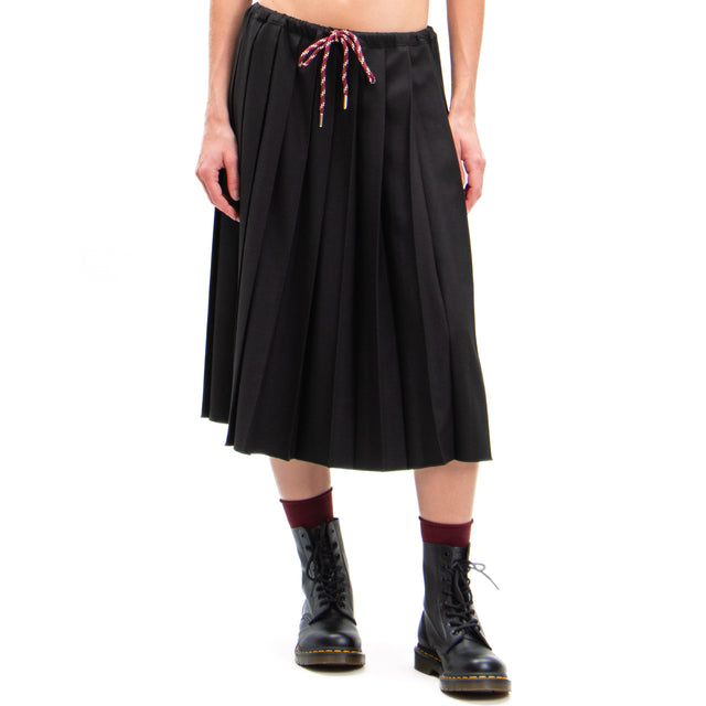 Vicolo-Pleated skirt with drawstring - black