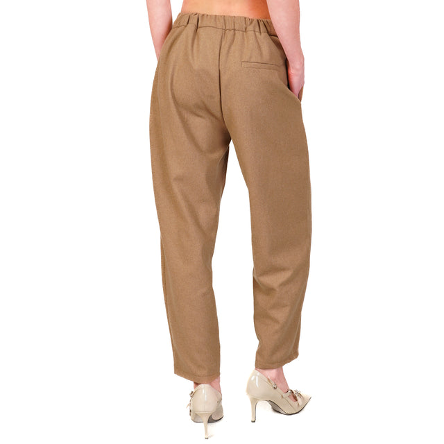 Vicolo-Pantalone in flanella con elastico dietro - camel