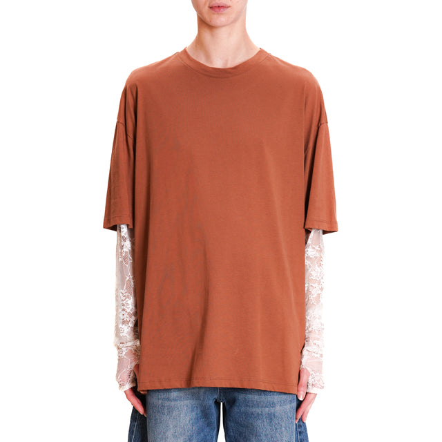 Vicolo-T-shirt over lace sleeve - leather/sand