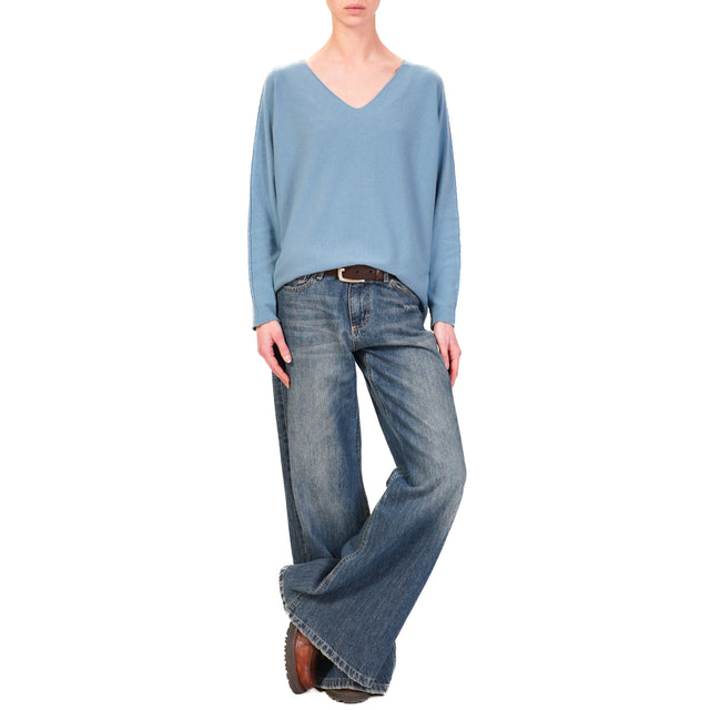 Zeroassoluto-V-neck sweater with side slits - dust