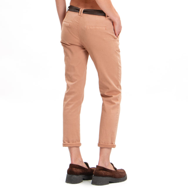 Zeroassoluto-Pantalone LOIS chino cotone elasticizzato - cake