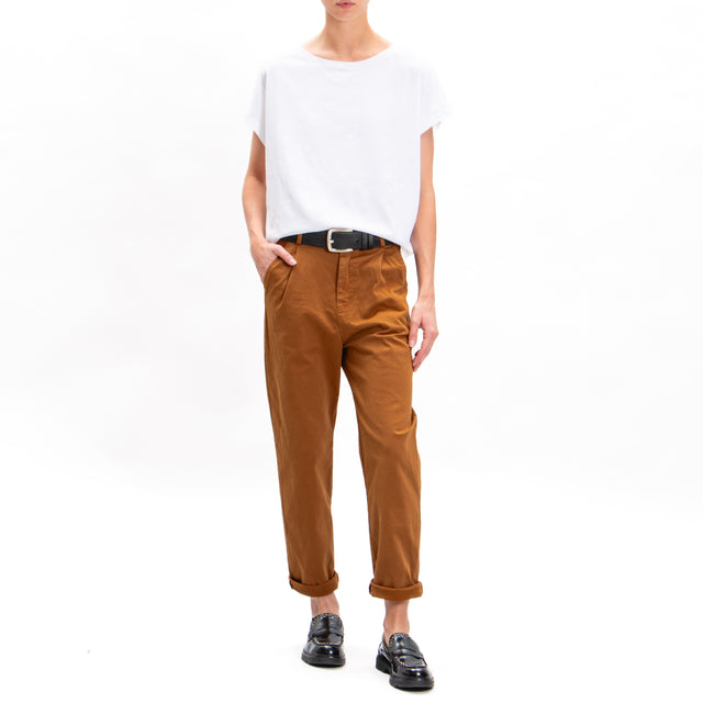 Zeroassoluto-LOLA boyfriend stretch cotton trousers - whiskey