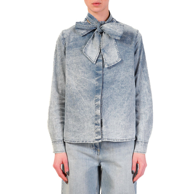 Zeroassoluto-Camicia CARRIE con fiocco stone wash - denim