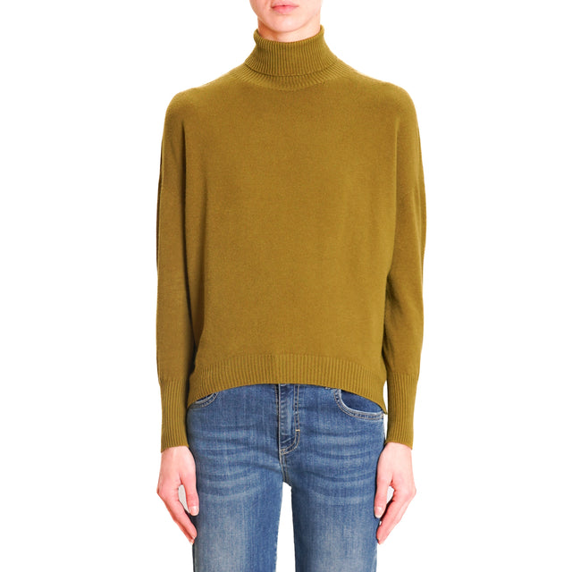 Zeroassoluto-High neck sweater - olive