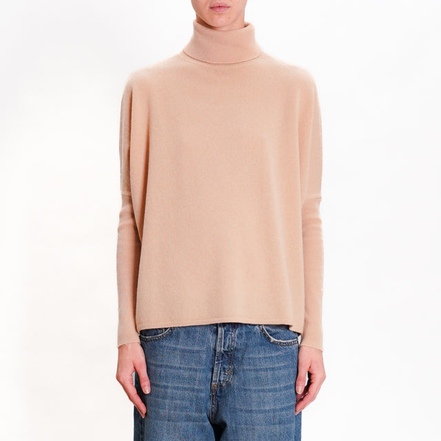 Zeroassoluto-Maglia scatola collo alto 100% lana SOFT- beige