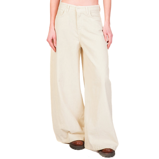 Zeroassoluto-Pantalone LOIR wide leg velluto 500 righe elasticizzato - burro