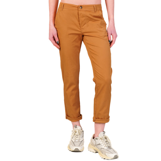 Zeroassoluto-Pantalone LOIS chino cotone elasticizzato - caramel