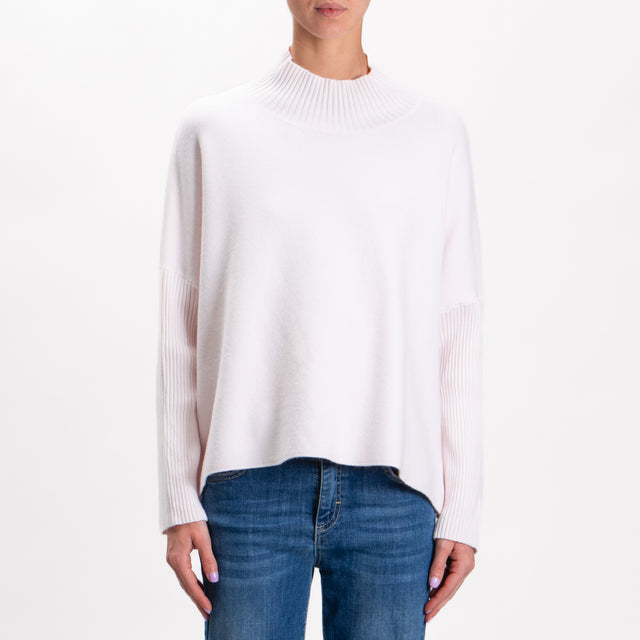 Zeroassoluto-Ribbed sleeve fitted neck sweater - light pink