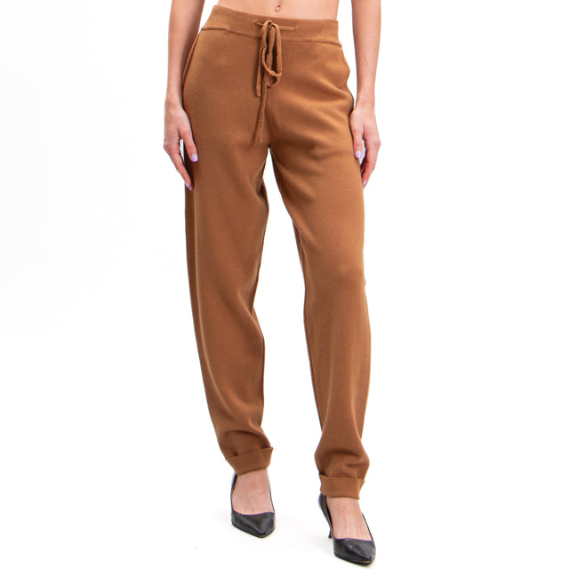 Zeroassoluto-Pantalone in maglia con coulisse - camel