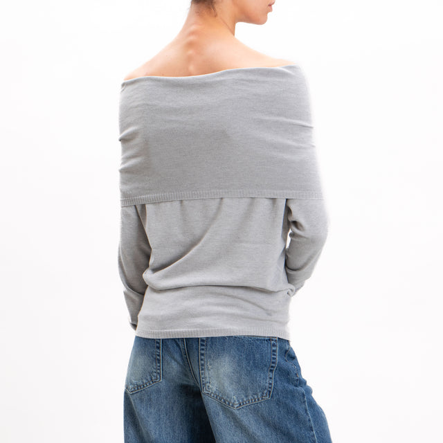 Kontatto-Shiffer Neck Sweater - Light Grey