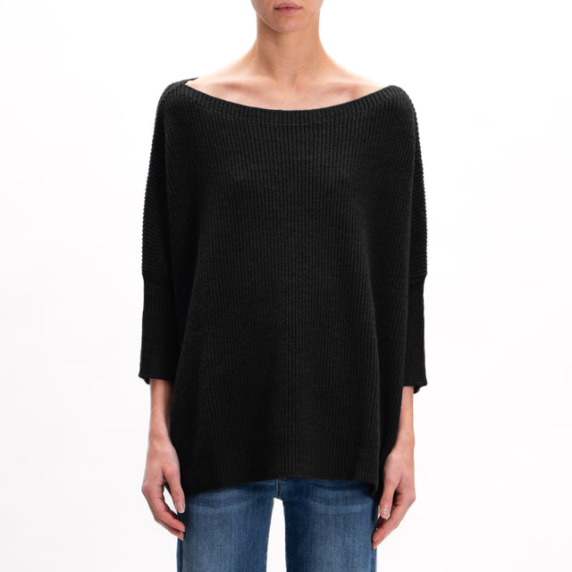 Tension in-Maglia over alpaca blend boat neckline - black